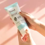 Found Clarifying Kaolin Clay Face Mask 96% Natural